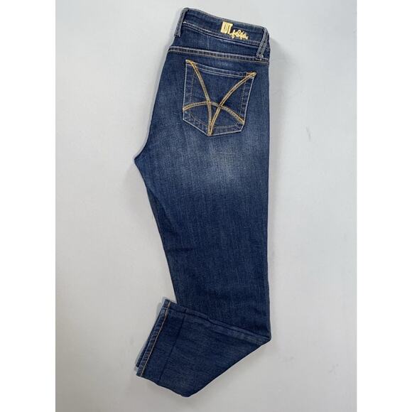 Kut from the Kloth Denim - KUT From the Kloth Catherine Slim Boyfriend 5-Pocket Stretch Denim Jeans. 10 GUC